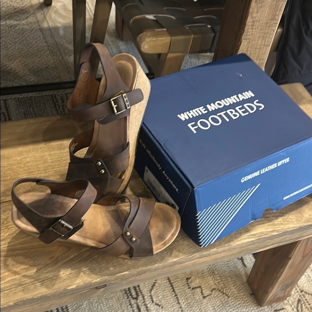 White Mountain Brown Leather Wedges